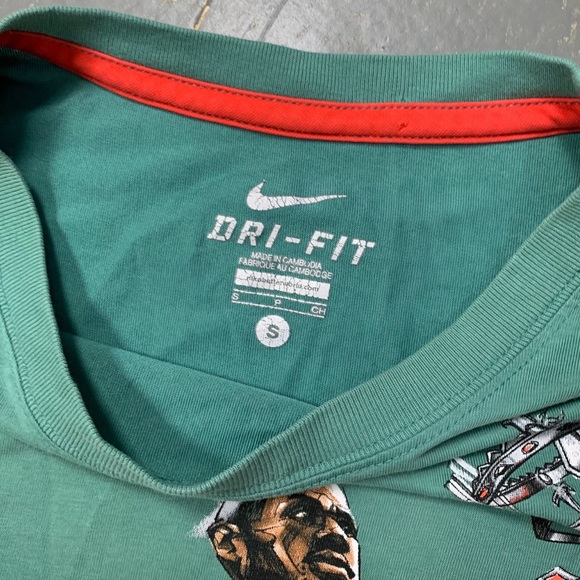 Nike Lebron James Shirt 589457-333 Dri-Fit Small 23 6 - Picture 4 of 8